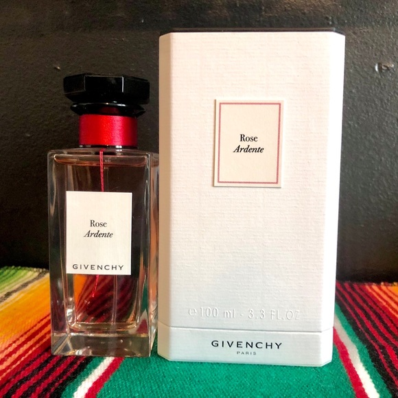Givenchy Rose Ardente 
